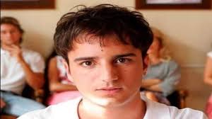 A lukewarm defense of nicolas vaporidis. Nicolas Vaporidis Com Era Prima Ormai Stenterete A Riconoscerlo Political24