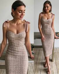 Pin By Amy Monrad On My Closet In 2020 Fancy Dresses Elegant Dresses Chic Outfits