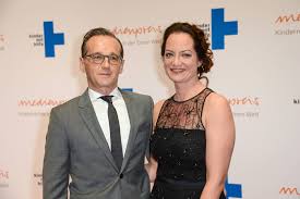 Natalia wörner wurde am 7. Tv Star Natalia Worner Uber Leben Mit Heiko Maas