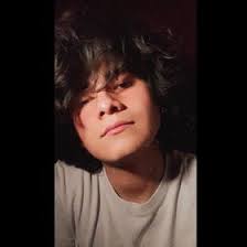 alexander via pezo (aleviapezo)