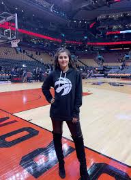 The 2019 bianca andreescu tennis season officially began on december 31, 2018 with the start of the 2019 wta tour. Bianca On Twitter Was Fangirling Hard Last Night At The Raps Game Lol First Time Court Side And Safe To Say There S No Going Back Wethenorth 6ix Raptors Https T Co Hhz0hmu6q8