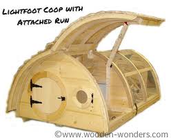 Lightfoot Hobbit Loch Huhnerstall Mit Angefugt Fur Von Hobbitholes Huhnerstall Huhner Hobbithaus
