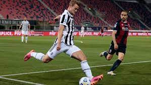 Dutch defender matthijs de ligt has arrived in turin to finalize the details on a €75 million ($us85 million) switch to juventus from ajax. Barcelona Transfer Market De Ligt I M Very Happy At Juventus No One From Barcelona Has Contacted Me Marca