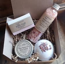 Rose Gift Set Gift For Her Wedding Gift Bridesmaids Gift Himalayan Pink Salt Bath Bomb Clay Soap Teachers Gif Rose Gift Bath Gift Set Gift Set Packaging