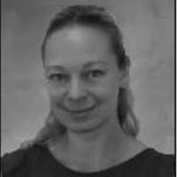 Leigh Lambert's Instagram, Twitter & Facebook