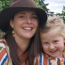 Darcy Morgan's Instagram, Twitter & Facebook