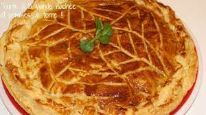 Tourte A La Viande Hachee Et Pommes De Terre Meat Pie Recip Youtube Tourte A La Viande Tourte Viande Tarte Viande Hachee