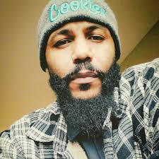 I'm here so I won't get fined.” 🗣️😂 (via nfllegacy/X)