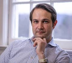 Benjamin Hayes's Instagram, Twitter & Facebook