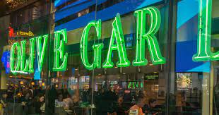 As we welcome you back into our dining rooms, we remain committed to this promise. Indoor Dining At The Times Square Olive Garden