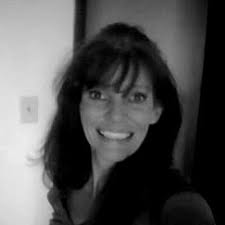 Lori Strader's Instagram, Twitter & Facebook