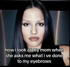 Shaved Eyebrows for Thin Brows