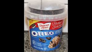 Well, actually the duncan hines company can. Duncan Hines Perfect Size For 1 Oreo Cookies Creme Cake Mix With Oreo Cookies Review Youtube