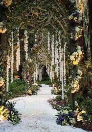 65 Romantic Enchanted Forest Wedding Ideas Enchanted Wedding Enchanted Forest Wedding Extravagant Wedding