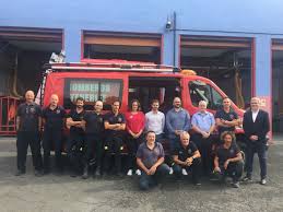 Valoración de los afectados proporcionada por el suc: El Consorcio De Bomberos Mejora Sus Medios De Rescate Con Un Nuevo Vehiculo Para El Sur De Tenerife Radio Club Tenerife Cadena Ser