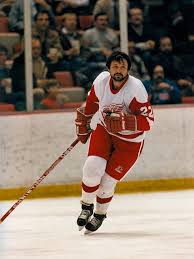 Brad Park Playing With The Red Wings Detroit Red Wings Hockey Red Wings Detroit Red Wings