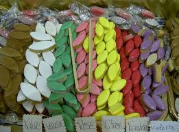 Hum Des Calissons Specialite D Aix En Provence French Candy Sweet Candy Unique Recipes
