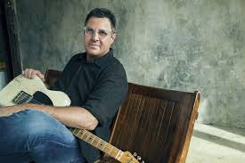 Finding Normal in an Unkind World: An Interview with Vince Gill » PopMatters