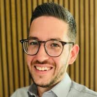 Dennis Keck's Instagram, Twitter & Facebook