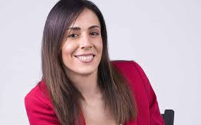 Silvia Barrera, inspectora de policía: "Los delincuentes se están pasando  al mundo virtual"