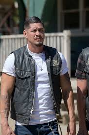 Season 3 is happening on fx networks, and here's everything you need to know, including mayans m.c. Mayans M C Season 2 Episode 9 Tv Fanatic