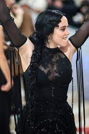 Billie eilish armpits