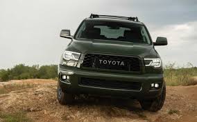 ‌carplay‌ will be a standard feature in each vehicle, but screen size will vary by trim. Comparison Toyota Sequoia Trd Pro 2020 Vs Toyota 4runner Venture Edition 2020 Suv Drive