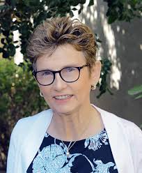 Karen Kay, Rea Estate Agent