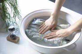 大切なお洋服のために おしゃれ着洗い の基本をマスターしましょう キナリノ セーター 洗濯 おしゃれ 洗濯