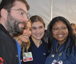 Party scene: Kelly Ripa thanks workers at Cooper Health Care