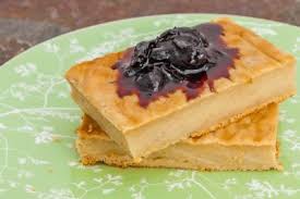 Pannukakku Crepes Au Four Finlandaises Recette En 2020 Crepes Au Four Alimentation Gateau Leger Aux Fruits