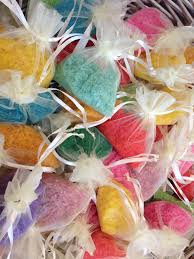 Guardar en tarros de cristal , los de conserva que vienen con las legumbres son perfectos. Torre De Reixes Blog Blog Archive Arroz De Colores Para Tu Boda Te Atreves