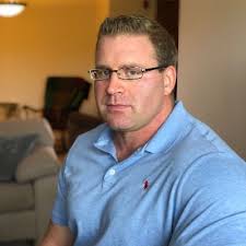 Gary Knauer's Instagram, Twitter & Facebook