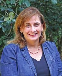 Mitzi Walters's Instagram, Twitter & Facebook