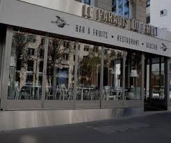 Des fruits chaque jour vous apporte un goût du paradis! nous sommes heureux de vous offrir des fruits de qualités, par la pratique d'une production fruitière intégrée, c'est une démarche qui permet de produire de bons fruits sains de qualité, avec un souci constant pour l'environnement. Le Paradis Du Fruit A Paris 8 Carte Menu Et Photos