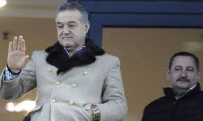 La orice ora, si maine. Gigi Becali Toate Stirile Si Interviurile Cu Gigi Becali Avere Sotie Casa Imagini Cu Gigi Becali Tanar Digi Sport Pagina 37 Din 123