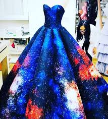 Actually if you will look closely at catriona's gown sketch. Mak Tumang Normannorman Com