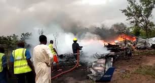 Plane crash kills 2 during gender reveal stunt. Rycd6ans03u Xm