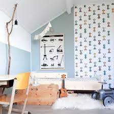 de kleuterkamer van de 4 jarige julian is lichtelijk stoer en scandinavisch een lichte kamer met stoere meubels en natu jongenskamer kleuterkamer peuterkamers