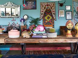 Complaining leads to more complaining, and stress. How To Give Your New Home Good Energy Apartment Therapy