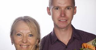 Australia Day 2016: Deborah and Aaron worthy Shellharbour award winners