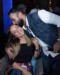 ريهام سعيد ريم البارودي زينة أحمد سعد وريم البارودي مسلسل كله بالحب برنامج العرافة أخبار متعلقة بسمة وهبة تواجه ريم البارودي بـالقاضية ممكن. Ø¨Ø§Ù„ØµÙˆØ± Ø£Ø­Ù…Ø¯ Ø³Ø¹Ø¯ ÙˆØ±ÙŠÙ… Ø§Ù„Ø¨Ø§Ø±ÙˆØ¯ÙŠ ÙŠØ¬ØªÙ…Ø¹Ø§Ù† ÙÙŠ Ø­ÙÙ„ Ø²ÙØ§Ù Ø´Ù‚ÙŠÙ‚ ØµØ§Ø¨Ø±ÙŠÙ† ÙˆÙ„ÙƒÙ† Ø®Ø¨Ø± ÙÙŠ Ø§Ù„ÙÙ†