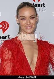 Lashell Green's Instagram, Twitter & Facebook