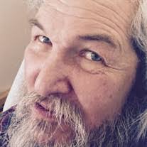 Lee Edens's Instagram, Twitter & Facebook