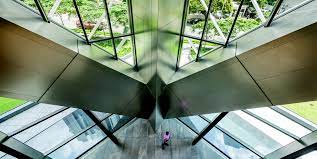 The ib tower will be a new companion to the intermark just across the road, that's for sure! Ilham Tower Construction Plus Asia