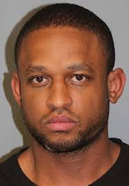 Suspect assaults, threatens officers