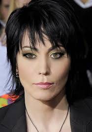 Joan jett (born joan marie larkin, september 22, 1958) is an american rock singer, songwriter, composer, musician, record producer, and actress. Edgy Short Hair Punk Hair Short Hair Styles