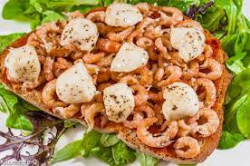 Tartine A La Tomatine Aux Crevettes Grises Et A La Mozzarella Kilometre 0