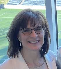 Eastern to Recognize 2022 Farm Fellows and Mentors at Annual Farm to Table  Dinner Fundraiser