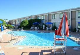 Photos, address, and phone number, opening hours, photos, and user reviews on yandex.maps. Pool Picture Of Holiday Inn Hasbrouck Heights Meadowlands Tripadvisor